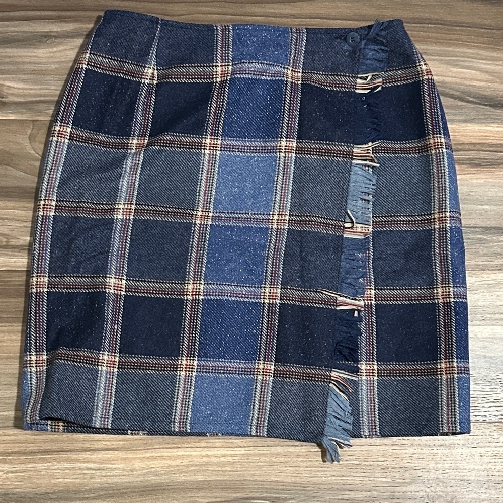 Liz Claiborne Wool Wrap Skirt 12P Blue Plaid Fringe Classic Tweed Preppy